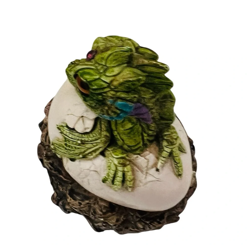 Vintage Windstone Editions Dragon Egg Figure
